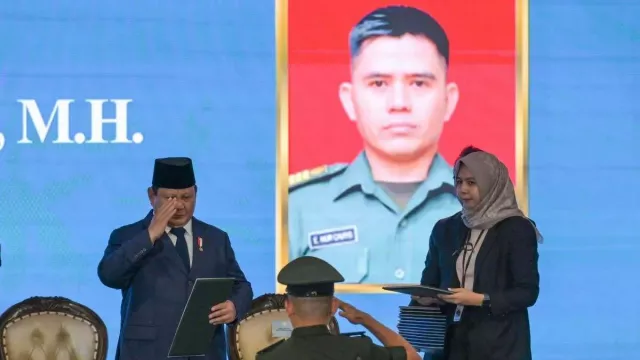 Soal Gaji Hakim Naik, Prabowo Bilang Bukan untuk Memanjakan - GenPI.co Soal Gaji Hakim Naik, Prabowo Bilang Bukan untuk Memanjakan - GenPI.co