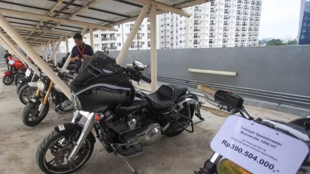 KPK Raup Rp20 M dari Lelang Aset, Termasuk Moge Rafael Alun Laku Rp211 Juta - GenPI.co KPK Raup Rp20 M dari Lelang Aset, Termasuk Moge Rafael Alun Laku Rp211 Juta - GenPI.co