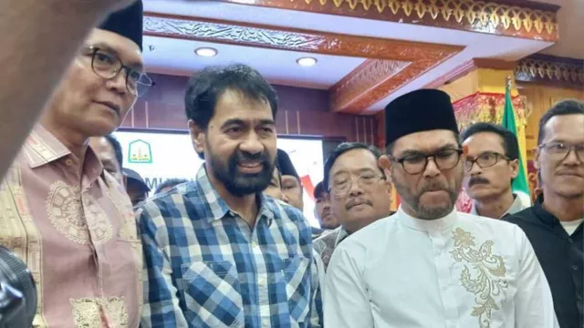 4 Pulau Jadi Sengketa, Mualem Ogah Bahas dengan Bobby Nasution - GenPI.co 4 Pulau Jadi Sengketa, Mualem Ogah Bahas dengan Bobby Nasution - GenPI.co