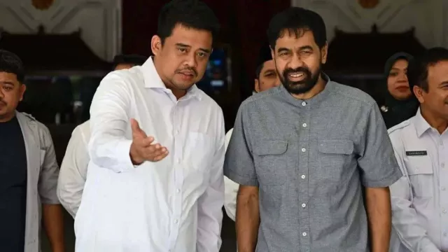 Isu Mualem Tinggalkan Bobby Nasution Ditepis Pemprov Aceh, Sebut Ada Jadwal Lain - GenPI.co Isu Mualem Tinggalkan Bobby Nasution Ditepis Pemprov Aceh, Sebut Ada Jadwal Lain - GenPI.co