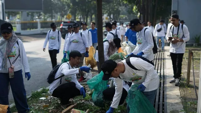 Jaga Lingkungan, PLN UIP JBT Bangun Budaya Minim Sampah Lewat Aksi Zero Waste - GenPI.co Jaga Lingkungan, PLN UIP JBT Bangun Budaya Minim Sampah Lewat Aksi Zero Waste - GenPI.co