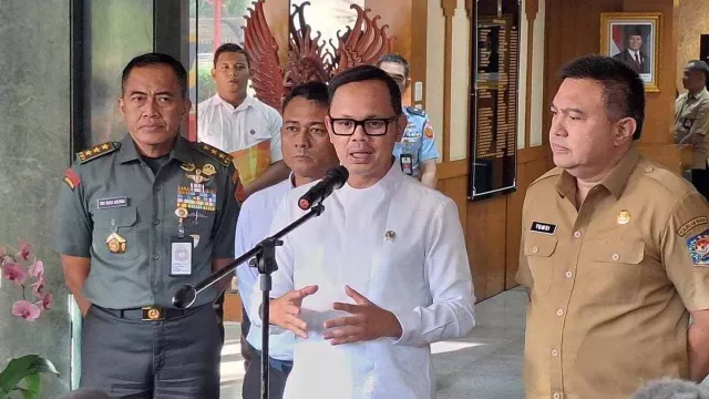 Sengketa 4 Pulau Terus Bergulir, Data Baru Diserahkan ke Prabowo Subianto - GenPI.co Sengketa 4 Pulau Terus Bergulir, Data Baru Diserahkan ke Prabowo Subianto - GenPI.co