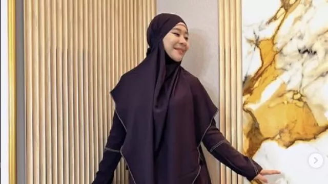Suami Habiskan Ratusan Juta, Chikita Meidy Sebut Judol Bikin Lupa Tanggung Jawab - GenPI.co Suami Habiskan Ratusan Juta, Chikita Meidy Sebut Judol Bikin Lupa Tanggung Jawab - GenPI.co