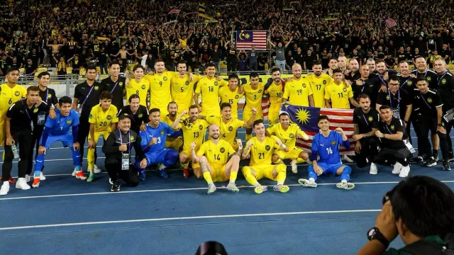 Timnas Malaysia Itu Raksasa yang Tertidur, Kata Rob Friend - GenPI.co Timnas Malaysia Itu Raksasa yang Tertidur, Kata Rob Friend - GenPI.co