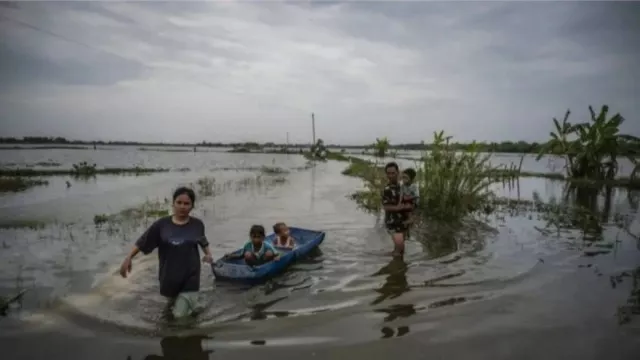 37 Desa di Demak Terdampak Banjir, Tanggul Jebul jadi Penyebab - GenPI.co 37 Desa di Demak Terdampak Banjir, Tanggul Jebul jadi Penyebab - GenPI.co