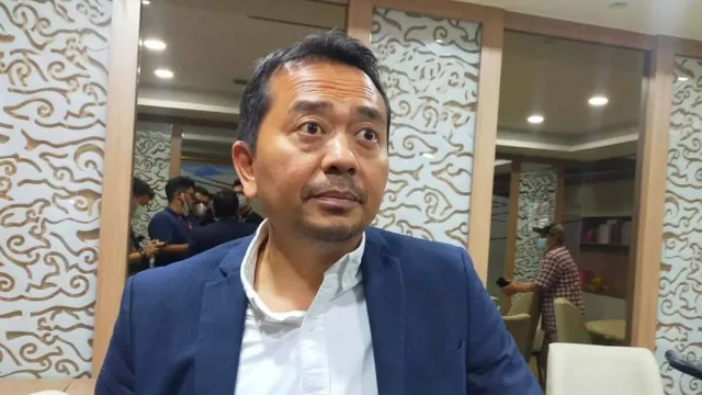 DPR RI Desak Pemerintah Cari Solusi Keluhan Sopir Truk soal Kebijakan ODOL - GenPI.co DPR RI Desak Pemerintah Cari Solusi Keluhan Sopir Truk soal Kebijakan ODOL - GenPI.co