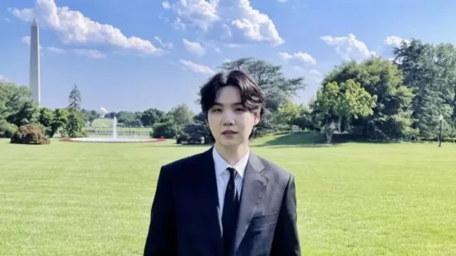 Suga BTS Sumbang Rp 59 Miliar untuk Rumah Sakit, Sangat Mulia - GenPI.co Suga BTS Sumbang Rp 59 Miliar untuk Rumah Sakit, Sangat Mulia - GenPI.co