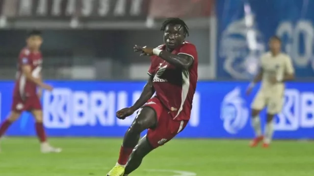 Madura United Ogah Gonta-ganti Striker, Balotelli Diharap Gacor - GenPI.co Madura United Ogah Gonta-ganti Striker, Balotelli Diharap Gacor - GenPI.co