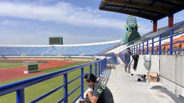 Stadion Si Jalak Harupat Siap Gelar Piala Presiden 2025, OC Puji Fasilitas - GenPI.co Stadion Si Jalak Harupat Siap Gelar Piala Presiden 2025, OC Puji Fasilitas - GenPI.co