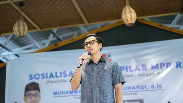 Demokrat Soroti Insiden Pendaki Brasil di Rinjani, Sistem Keamanan perlu Dikaji - GenPI.co Demokrat Soroti Insiden Pendaki Brasil di Rinjani, Sistem Keamanan perlu Dikaji - GenPI.co