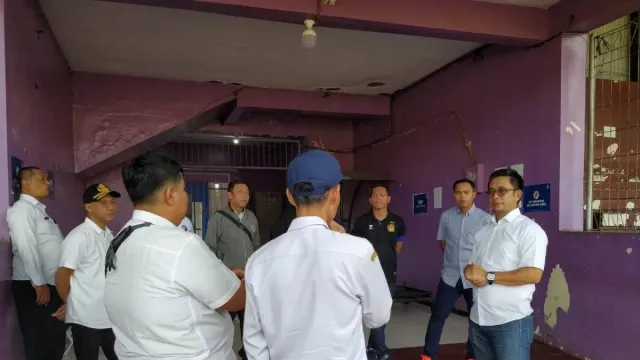Persik Kediri Kembali Berkandang di Stadion Brawijaya Setelah Insiden Mati Lampu - GenPI.co Persik Kediri Kembali Berkandang di Stadion Brawijaya Setelah Insiden Mati Lampu - GenPI.co