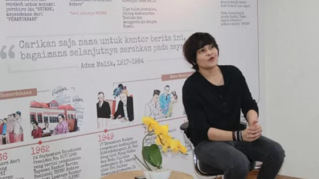 Jalankan Wasiat, Mita The Virgin Makamkan Ibunya 1 Liang dengan Anak - GenPI.co Jalankan Wasiat, Mita The Virgin Makamkan Ibunya 1 Liang dengan Anak - GenPI.co