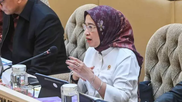 Rini Widyantini Jelaskan ASN Kerja Fleksibel Bukan WFA, Contohkan Singapura - GenPI.co Rini Widyantini Jelaskan ASN Kerja Fleksibel Bukan WFA, Contohkan Singapura - GenPI.co