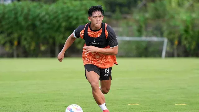 Mauricio Souza Optimistis Eksel Runtukahu Bisa Berbuat Banyak untuk Persija Jakarta - GenPI.co Mauricio Souza Optimistis Eksel Runtukahu Bisa Berbuat Banyak untuk Persija Jakarta - GenPI.co