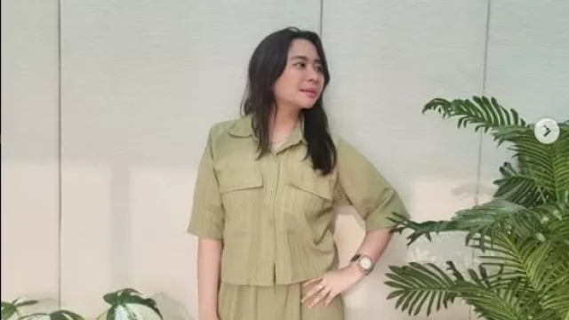 Pisah Rumah dengan Chikita Meidy, Suami Ngaku Rajin Kirim Nafkah Anak - GenPI.co Pisah Rumah dengan Chikita Meidy, Suami Ngaku Rajin Kirim Nafkah Anak - GenPI.co