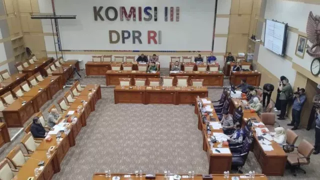 Ketua K3 MPR RI Tegas, Jabatan DPRD Tidak Bisa Diperpanjang - GenPI.co Ketua K3 MPR RI Tegas, Jabatan DPRD Tidak Bisa Diperpanjang - GenPI.co