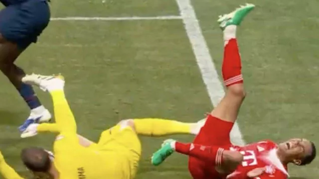 Bikin Jamal Musiala Cedera Parah, Donnarumma Dikritik Neuer - GenPI.co Bikin Jamal Musiala Cedera Parah, Donnarumma Dikritik Neuer - GenPI.co