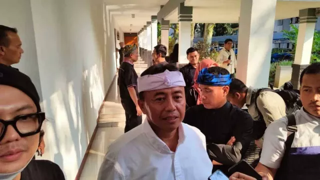 Tito Karnavian Sentil Dedi Mulyadi soal PAD, Sekda Bilang Sudah Sesuai Target - GenPI.co Tito Karnavian Sentil Dedi Mulyadi soal PAD, Sekda Bilang Sudah Sesuai Target - GenPI.co