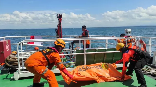 18 Korban Belum Ditemukan, Operasi SAR KMP Tunu Diperpanjang hingga 14 Juli - GenPI.co 18 Korban Belum Ditemukan, Operasi SAR KMP Tunu Diperpanjang hingga 14 Juli - GenPI.co