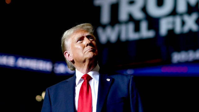 Setahun Berkuasa, Trump Menghancurkan Tatanan Dunia - GenPI.co