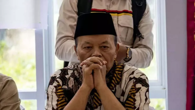 Pimpinan MPR RI Minta Kemensos Ganti Penerima Bansos yang Jadi Pecandu Judol - GenPI.co Pimpinan MPR RI Minta Kemensos Ganti Penerima Bansos yang Jadi Pecandu Judol - GenPI.co