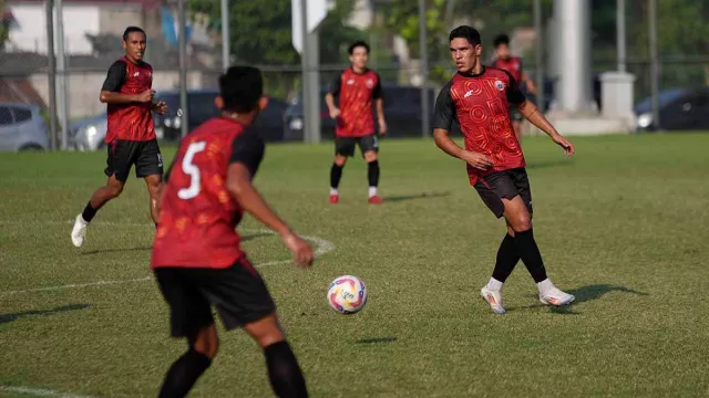 Permainan Persija Jakarta Mulai Berkembang, Pemain Diminta Konsisten - GenPI.co Permainan Persija Jakarta Mulai Berkembang, Pemain Diminta Konsisten - GenPI.co