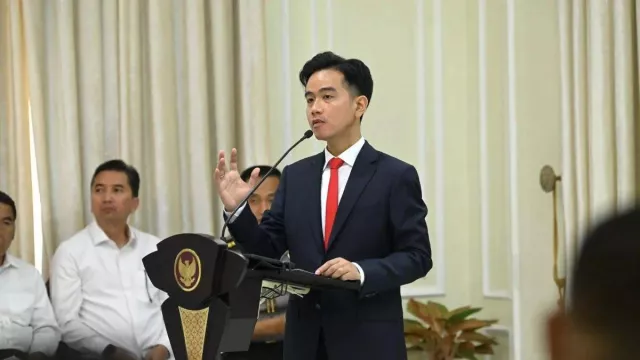 Wapres Gibran Beri Kuliah Umum, Sebut Anak Muda Harus Didorong Terus - GenPI.co Wapres Gibran Beri Kuliah Umum, Sebut Anak Muda Harus Didorong Terus - GenPI.co
