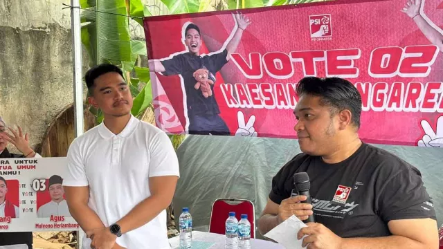 Ogah Lepas Posisi Ketum PSI, Kaesang Pangarep Keliling Daerah - GenPI.co Ogah Lepas Posisi Ketum PSI, Kaesang Pangarep Keliling Daerah - GenPI.co