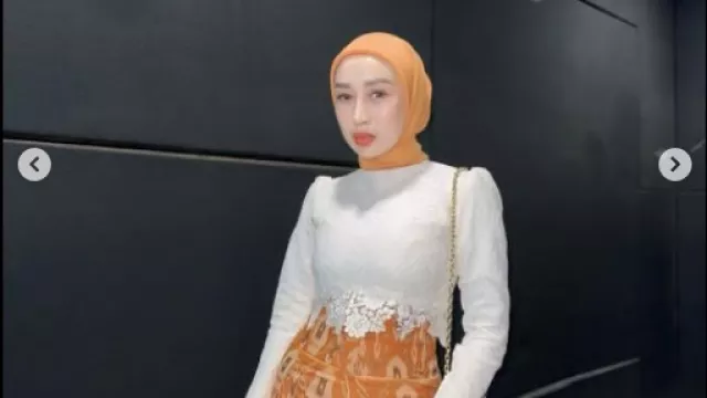 Reza Gladys Kecewa Berat Nikita Mirzani Cabut Gugatan Waprestasi - GenPI.co Reza Gladys Kecewa Berat Nikita Mirzani Cabut Gugatan Waprestasi - GenPI.co