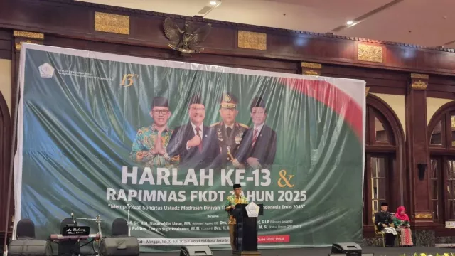 Heboh! Guru Madrasah di Demak Dituntut Wali Murid Rp25 Juta Gegara Tegur Santri - GenPI.co Heboh! Guru Madrasah di Demak Dituntut Wali Murid Rp25 Juta Gegara Tegur Santri - GenPI.co