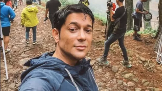 Cerai dari Tengku Dewi, Andrew Andika Berusaha Selalu Bertemu Anak - GenPI.co Cerai dari Tengku Dewi, Andrew Andika Berusaha Selalu Bertemu Anak - GenPI.co