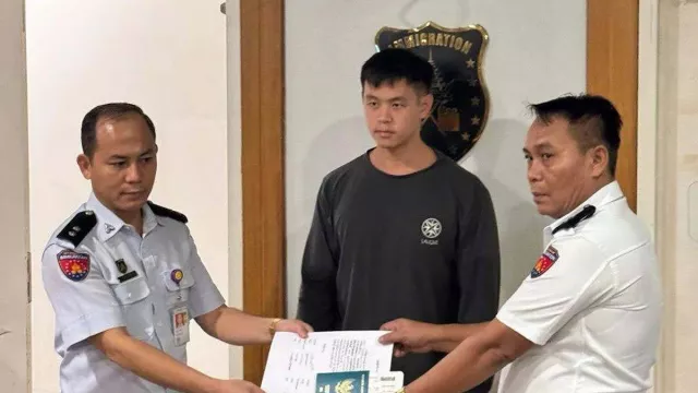 Kemhan Terima Kasih ke Hashim Djojohadikusumo, Arnold Berhasil Dibebaskan - GenPI.co Kemhan Terima Kasih ke Hashim Djojohadikusumo, Arnold Berhasil Dibebaskan - GenPI.co