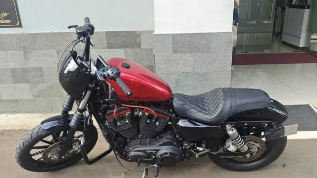 KPK Periksa Eks Stafsus Menaker dan Sita Sepeda Motor Pribadi - GenPI.co KPK Periksa Eks Stafsus Menaker dan Sita Sepeda Motor Pribadi - GenPI.co