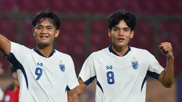 Aji Santoso Minta Timnas Indonesia U-23 Waspadai Dominasi Bola Thailand - GenPI.co
