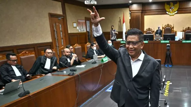 Divonis 3 Tahun 6 Bulan, Hasto Pertimbangkan Upaya Hukum - GenPI.co