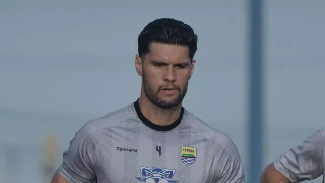 Persib Bandung Tunjukkan Perkembangan, Julio Cesar Tak Sabar Debut - GenPI.co