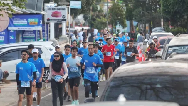 Heboh! Ada Bagi-Bagi Bir di Pocari Sweat Run 2025 Bandung, Pemkot Tindak Tegas - GenPI.co