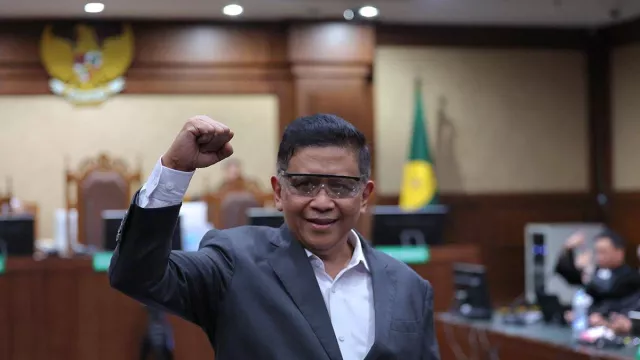 Djarot soal Vonis Sekjen PDIP Hasto Kristiyanto, Sebut Peradilan Politik - GenPI.co Djarot soal Vonis Sekjen PDIP Hasto Kristiyanto, Sebut Peradilan Politik - GenPI.co