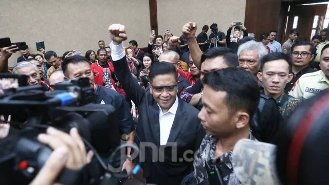 Pengamat Nilai Seruan PDIP soal Kudatuli Jilid II Tak Dukung Penegakan Hukum Prabowo - GenPI.co Pengamat Nilai Seruan PDIP soal Kudatuli Jilid II Tak Dukung Penegakan Hukum Prabowo - GenPI.co
