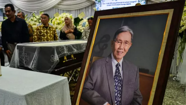 Kwik Kian Gie Berpulang, Warisan Pemikirannya Jadi Bekal Ekonom Muda - GenPI.co