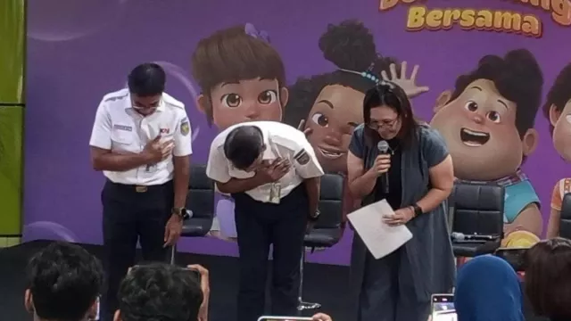 KA Argo Bromo Anjlok Bikin 80 Kereta Batal Jalan dan 42 KA Dialihkan, KAI Minta Maaf - GenPI.co KA Argo Bromo Anjlok Bikin 80 Kereta Batal Jalan dan 42 KA Dialihkan, KAI Minta Maaf - GenPI.co