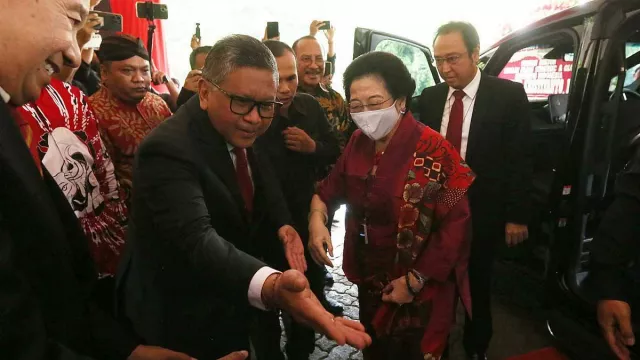 Hasto Kristiyanto Dinilai Berpeluang Besar Jadi Sekjen PDIP Lagi - GenPI.co Hasto Kristiyanto Dinilai Berpeluang Besar Jadi Sekjen PDIP Lagi - GenPI.co