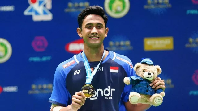 Juara Macau Open 2025, Alwi Farhan Selebrasi Pacu Jalur - GenPI.co Juara Macau Open 2025, Alwi Farhan Selebrasi Pacu Jalur - GenPI.co