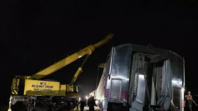 KAI Target Normalisasi Jalur KA Argo Bromo Selesai 3 Hari, Kecepatan Masih Dibatasi - GenPI.co KAI Target Normalisasi Jalur KA Argo Bromo Selesai 3 Hari, Kecepatan Masih Dibatasi - GenPI.co