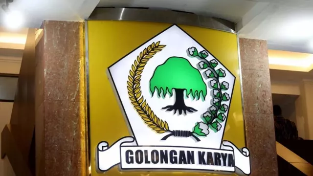 Pengamat Sebut Golkar Bakal Gelar Munaslub, Loyalis Airlangga Hartarto Disinggung - GenPI.co