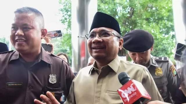 Travel Haji Diduga Setor hingga USD 7.000 Demi Dapat Kuota Haji Khusus - GenPI.co