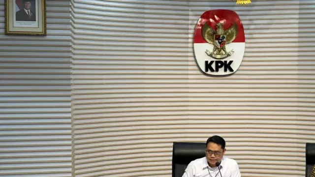OTT KPK di Sultra Terkait DAK Rumah Sakit, Modus Suap dari Swasta ke Pejabat - GenPI.co OTT KPK di Sultra Terkait DAK Rumah Sakit, Modus Suap dari Swasta ke Pejabat - GenPI.co