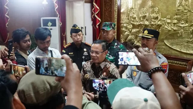 Kenaikan PBB-P2 Batal, Bupati Pati Sebut Jaga Suasana Kondusif - GenPI.co Kenaikan PBB-P2 Batal, Bupati Pati Sebut Jaga Suasana Kondusif - GenPI.co