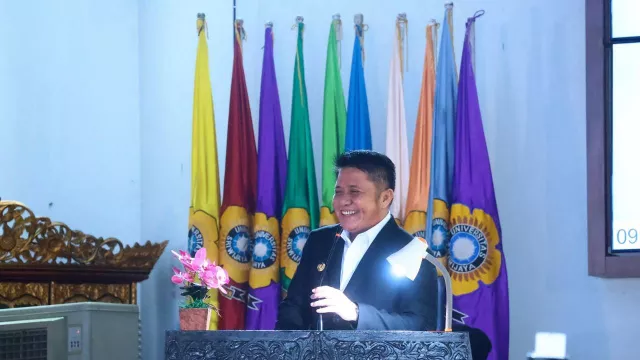 Siap Songsong Indonesia Emas 2045, Mahasiswa Baru Unsri Dapat Tiga Bekal dari Gubernur Herman Deru - GenPI.co