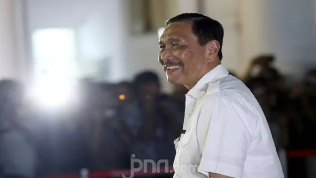 Luhut Tanggapi Megawati Absen HUT RI di Istana, Mantan Presiden Diharap Kompak - GenPI.co